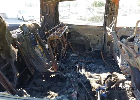 2014 Toyota Tundra Sr5 5.7L V8 z USA, uszkodzony, nr VIN 5TFDW5F16EX323853